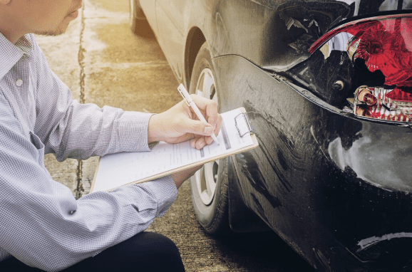 Car Accident Lawyer Focused on Injury Recovery