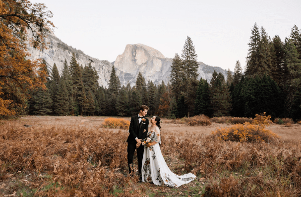 Yosemite Elopement Photography: Capturing Your Dream Wedding in Nature’s Paradise
