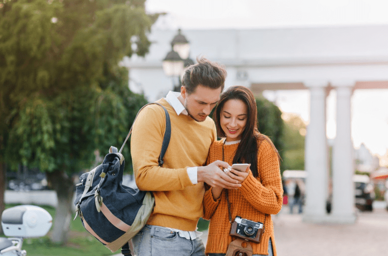 eSIMs for International Travel: HOLASIM Expands Global Connectivity