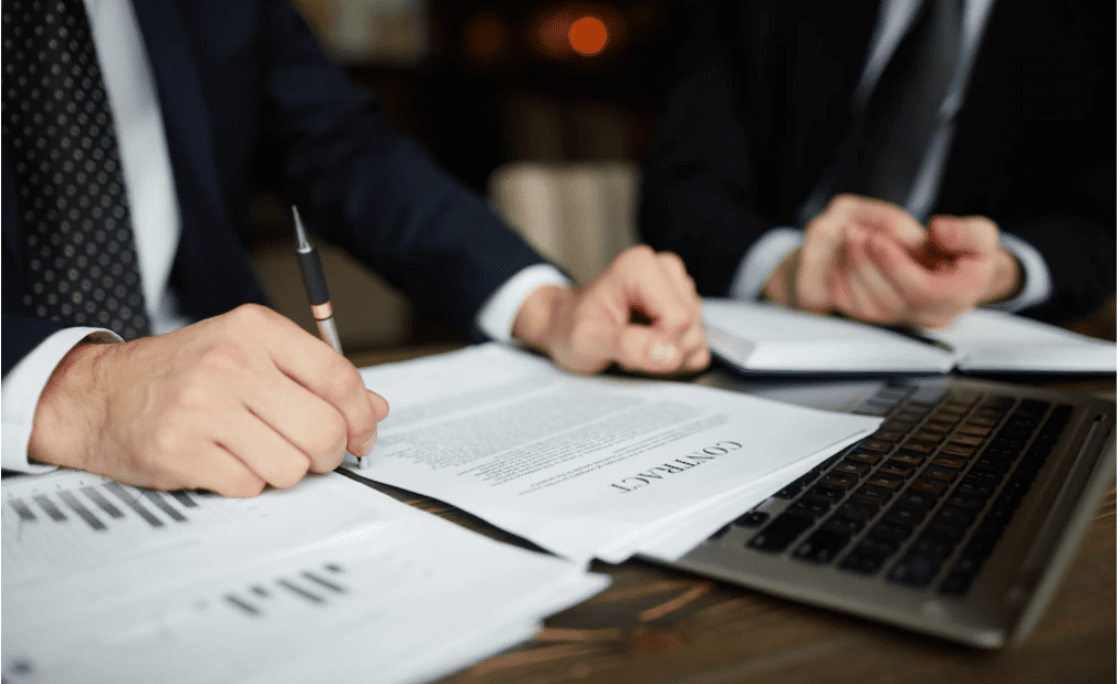 Saudi Business Law Prioritizes Arabic in Contracts and Legal Filings