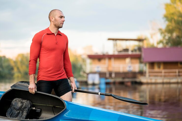 How to Master Balance and Control in a Single Kayak