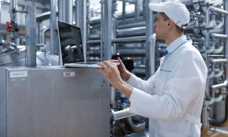 Why Are Furnace Cameras Essential in High-Temperature Monitoring for Petrochemical Plants