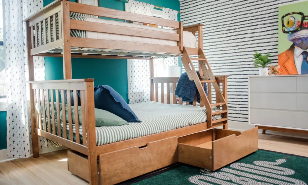 Wooden Bunk Beds for Kids That Bring Comfort and Warmth to Bedrooms