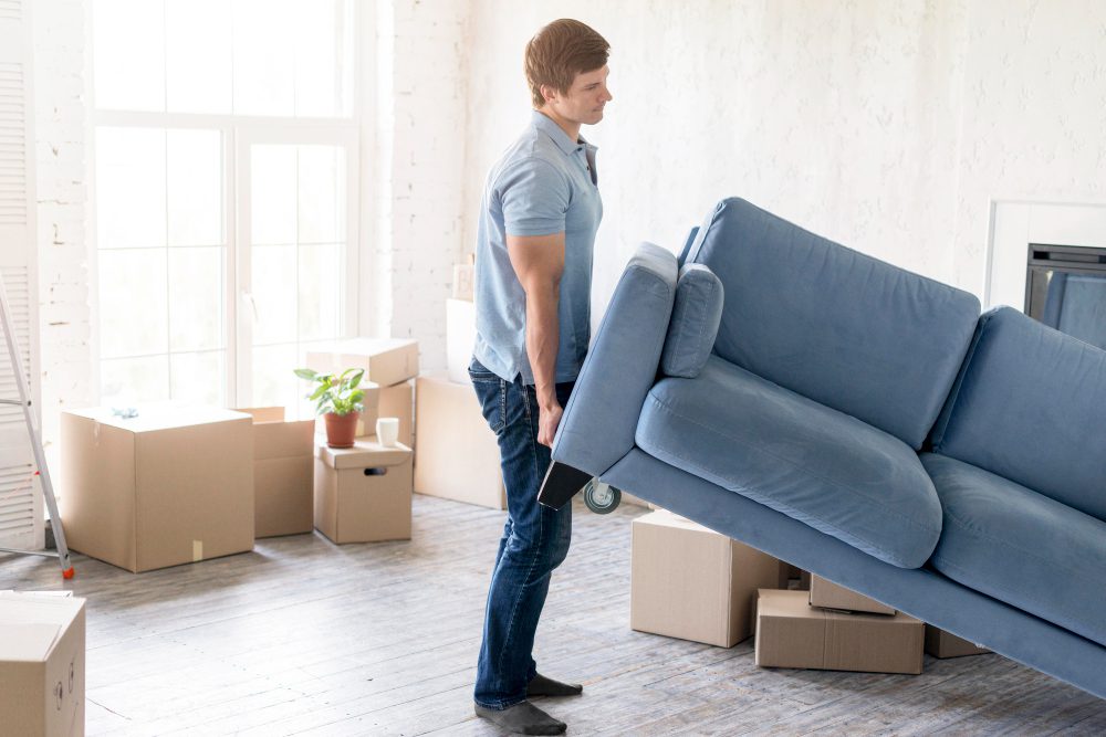 Moving in Zurich or Aargau: When a professional moving company and a furniture lift are really worthwhile