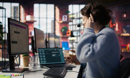 Why SaaS Companies Rely on Voiceover Translation for Global Product Adoption