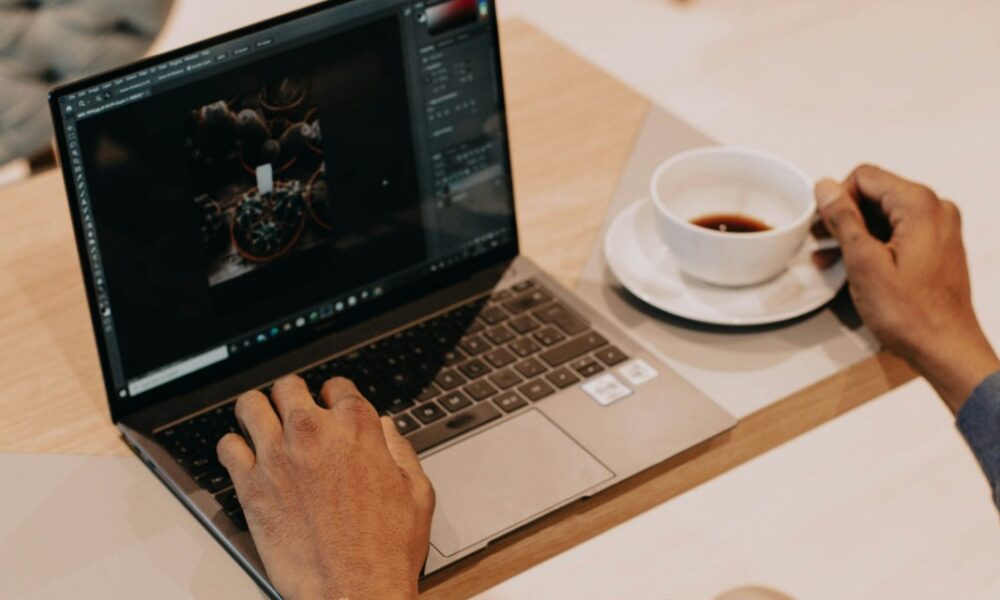 Holografische merkaanwezigheidsmarketing in het 6G Mixed Reality-tijdperk