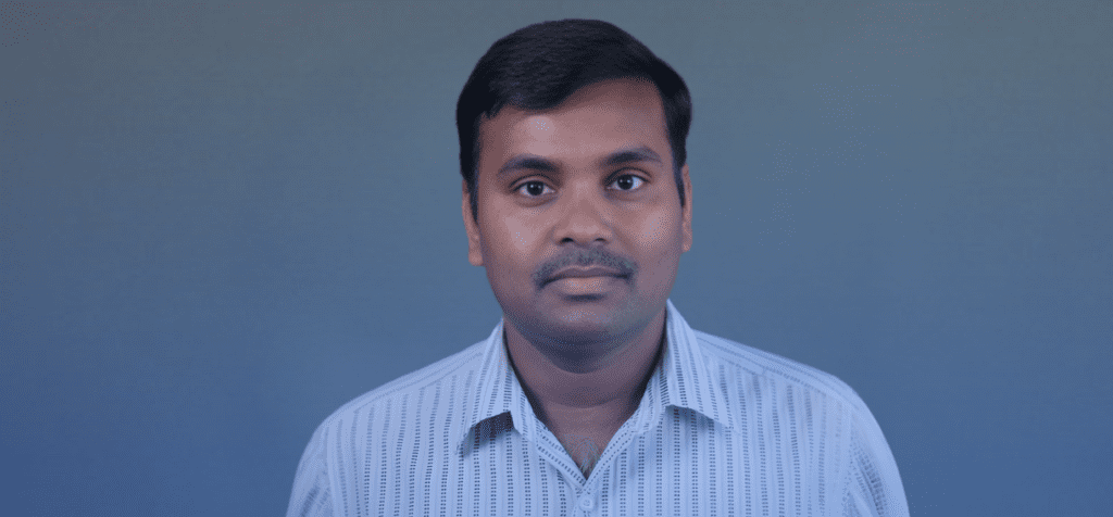 Specialist in Document Management and Workflow-Driven Applications.