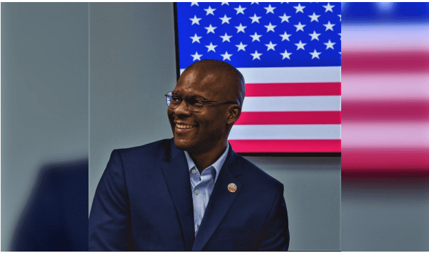 Leader Capable of Coordinating Complex Regional Operations