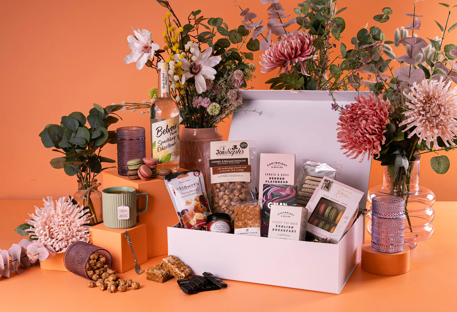 More Than Just a Wedding Gift: Personalised Wedding Hampers with a Lasting Impression