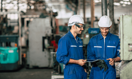 Private Label Manufacturing vs. Custom Manufacturing