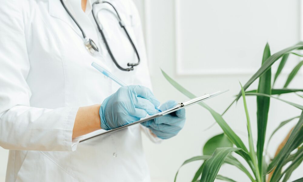 The Dual-Edged Sword: Leveraging Shared Leadership in Healthcare