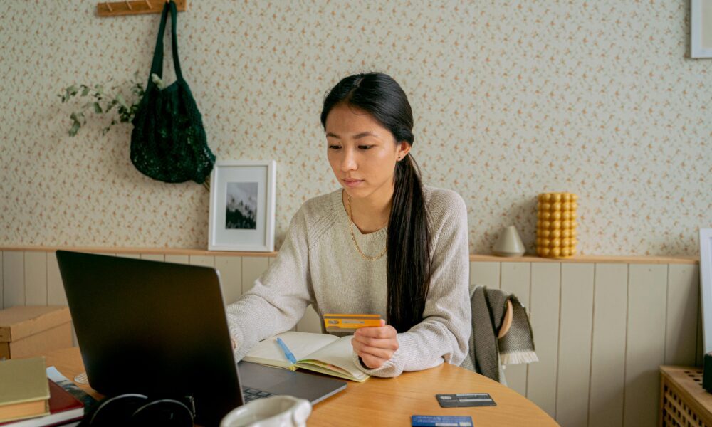 A Smarter Way to Manage Digital Payments for Businesses and Individuals