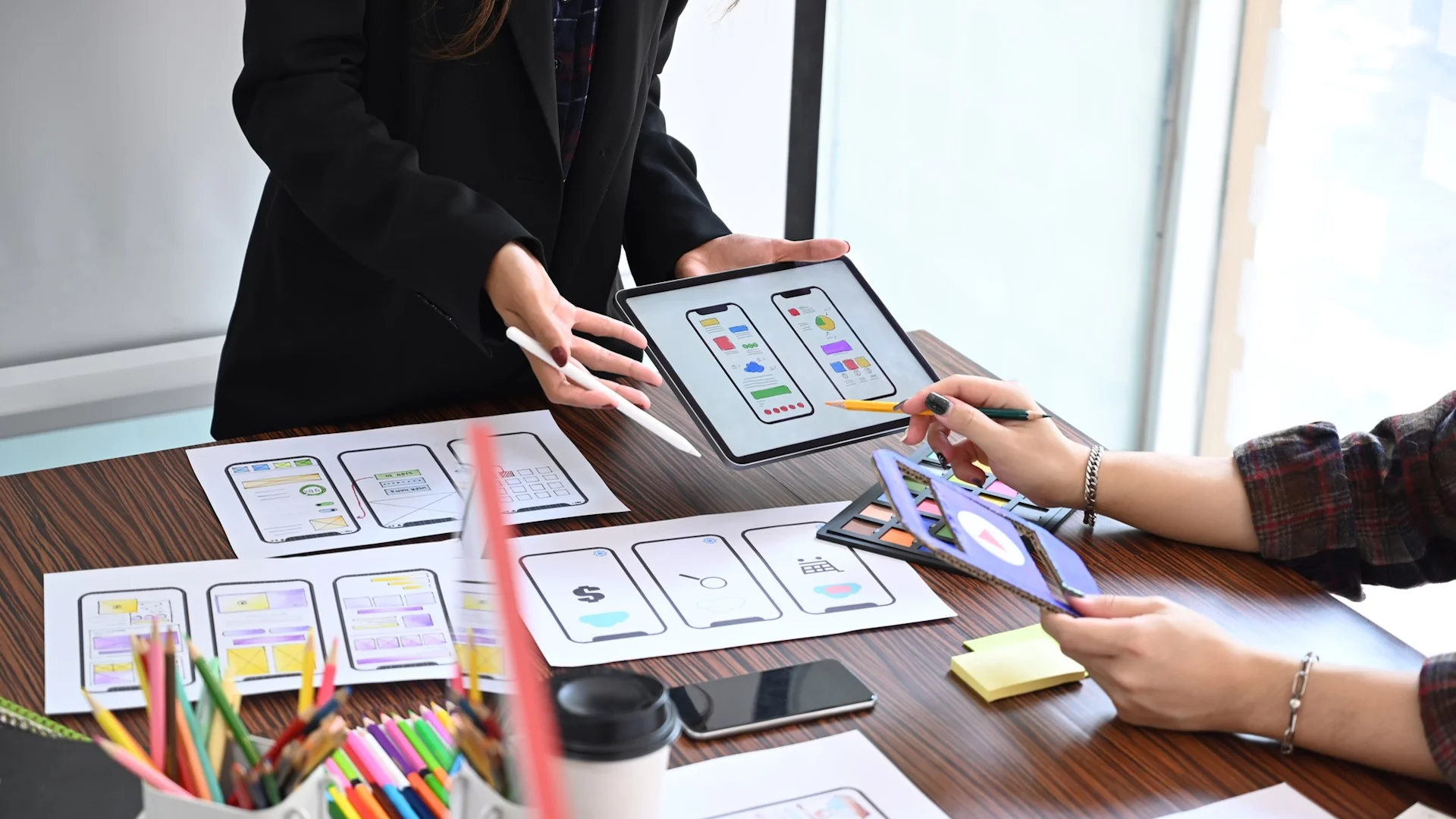 Right UI/UX Design Agency in Singapore