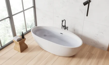 How to Choose the Right Freestanding Tub With Jets for Your Space