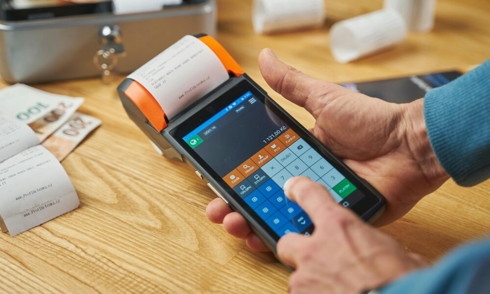 Simplify Your Billing Process with a Smart Invoice Generator