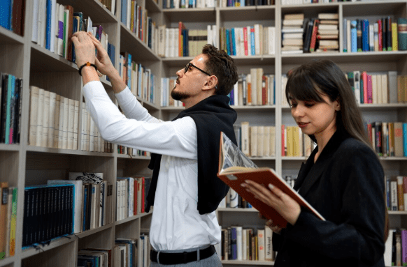 How to Build a Prompt Library Your Team Actually Uses (Not a Graveyard Doc)?