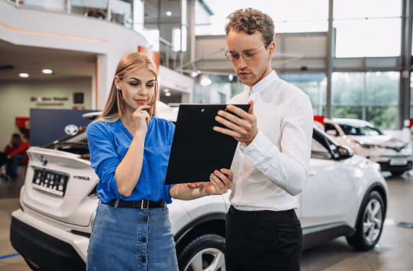 How smart dealers use information to increase sales in vehicle trade