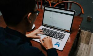 Why Attention Is the Most Valuable Asset in the AI Era for Leaders