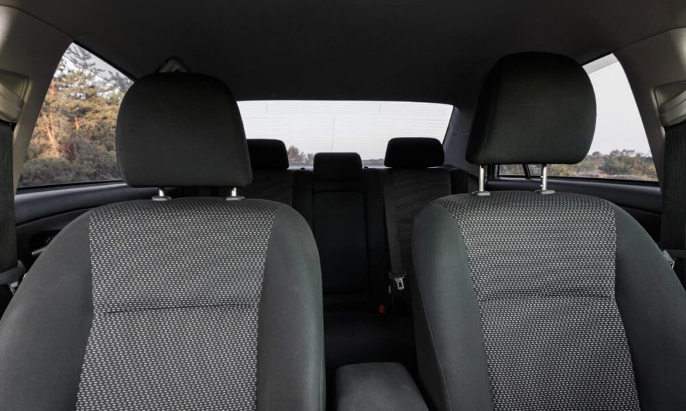 Tekenen dat het tijd is om de hoes van uw autostoel te vervangen