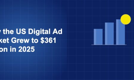 Three ascending blue bar chart columns with a yellow coin above the tallest bar on a dark navy background