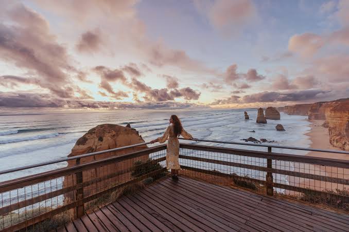 Experience Victoria’s Coastline with a Boutique Great Ocean Road Tour