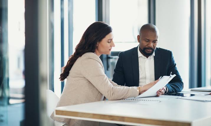 What Should a Small Business Look for in a 401(k) Advisor?