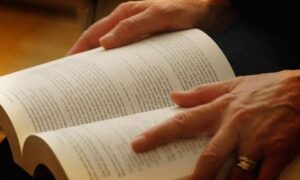 Spiritual Memoirs and the Search for Meaning in Everyday Life