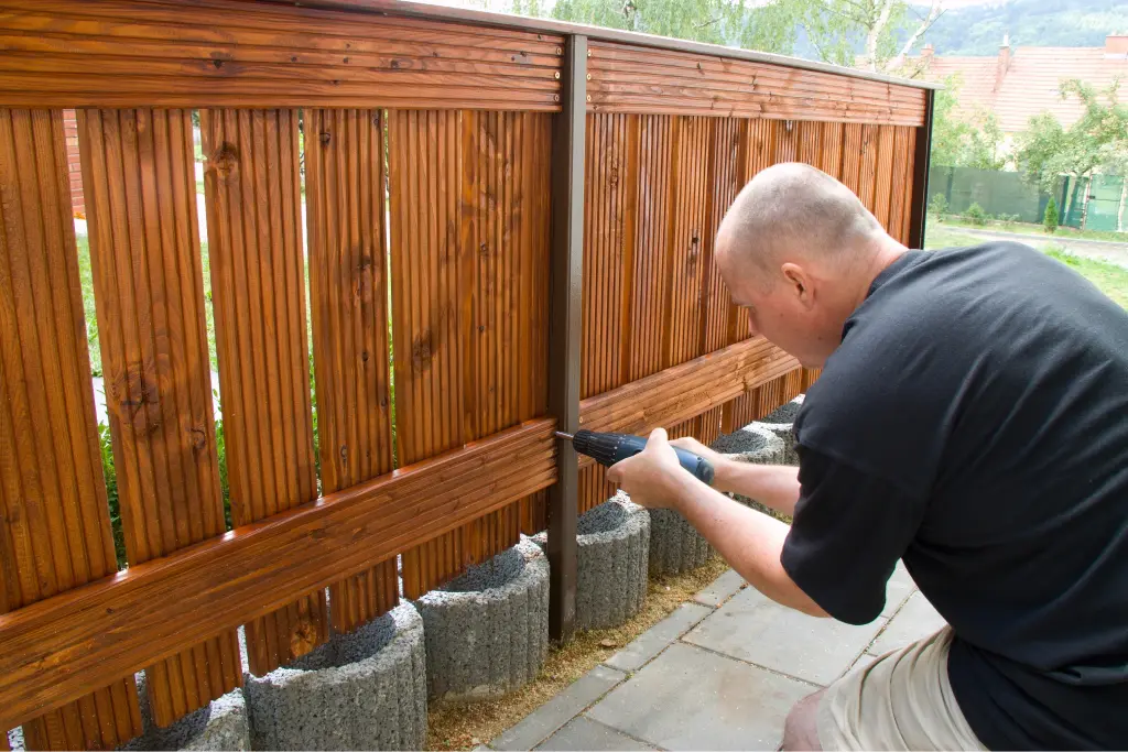 Fence Repair
