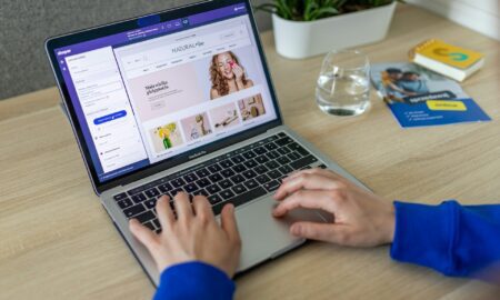 Create a memorable shopping experience that boosts conversions and customer loyalty