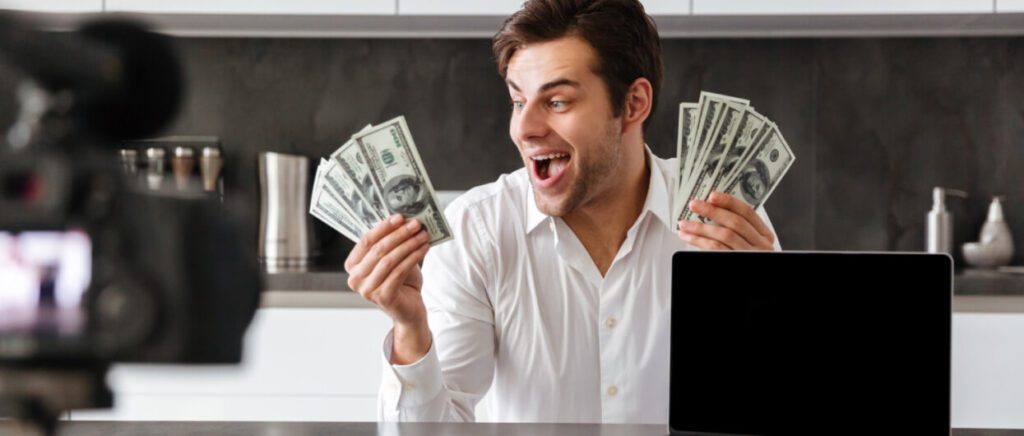 Real Money Selling Niche Digital Content