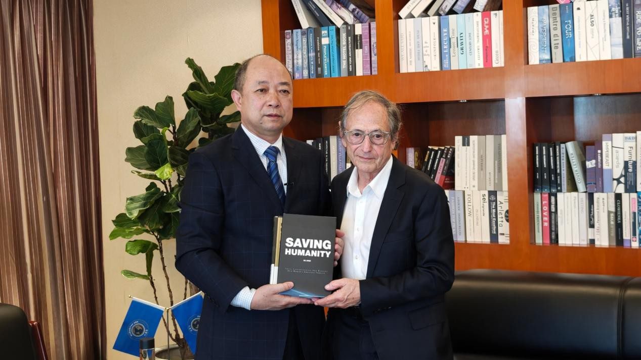 Nobel Laureate Michael Levitt Meets Hu Jiaqi in Beijing: A Scientist’s Reflection and Rethinking the Boundaries of Science and Technology