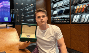 Traditional Service Model