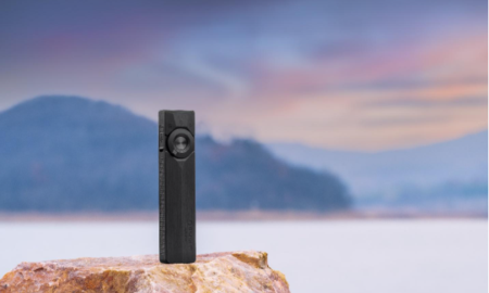 Olight ArkPro Ultra Onyx Black Reflects