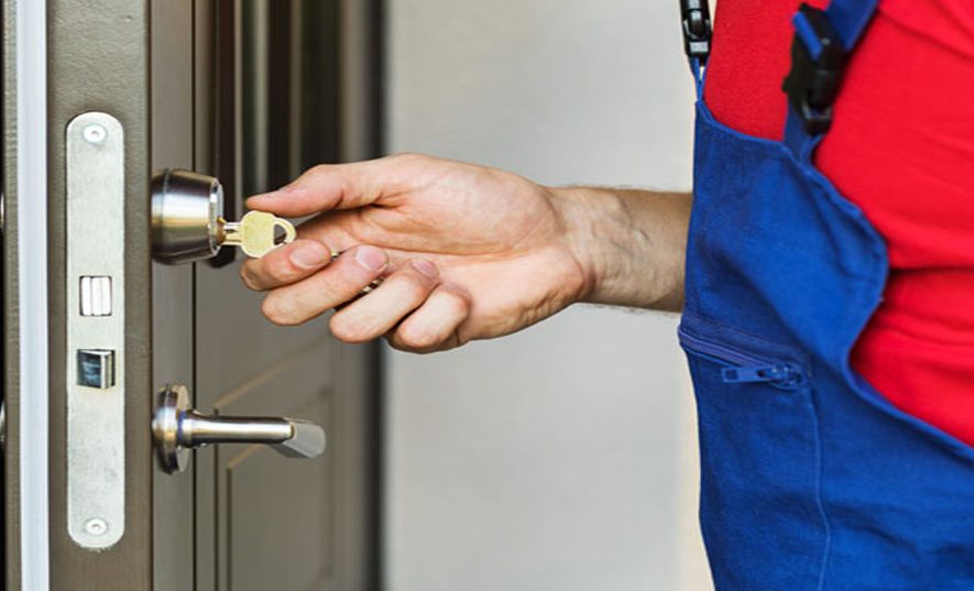Locked Out? Here’s Why InstaMobile Locksmith Is Your Emergency Lifesaver
