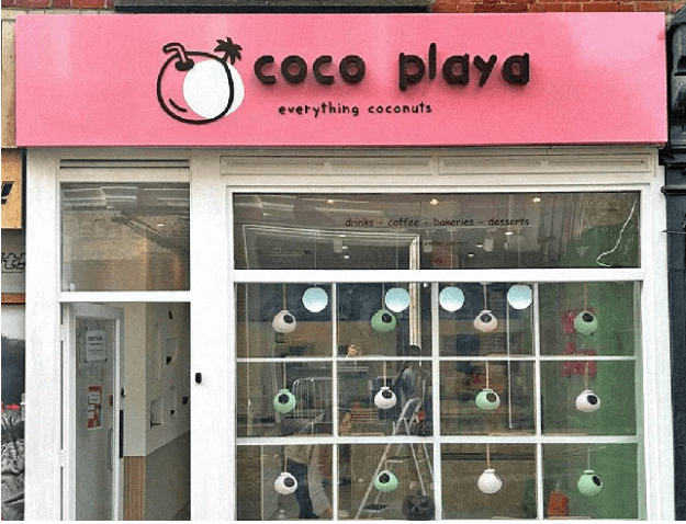 Minimalist vs Bold Van Signage: What Works Best?