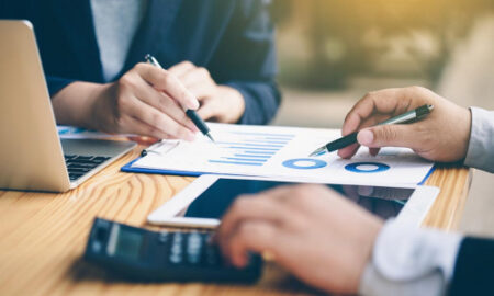 Hiring Business Setup Consultants in the UAE 
