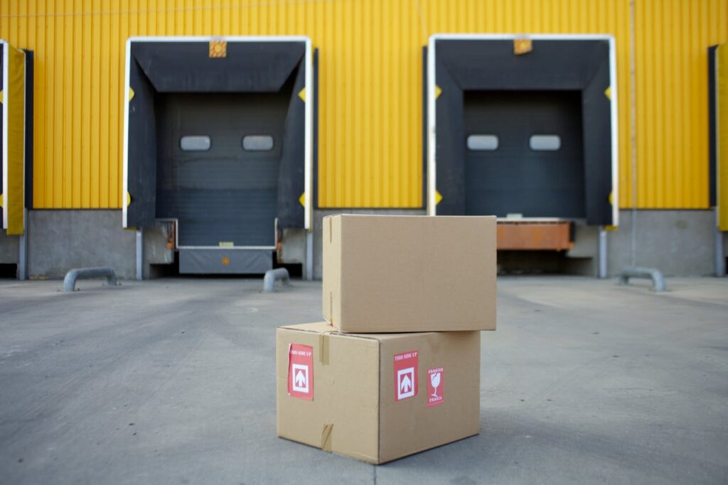 e-commerce shift manufacturing