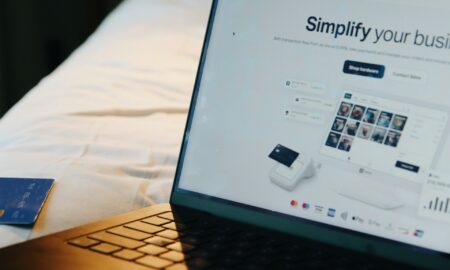 Website hosting and cloud infrastructure comparison showing servers, cloud technology, WordPress hosting, and website performance optimization