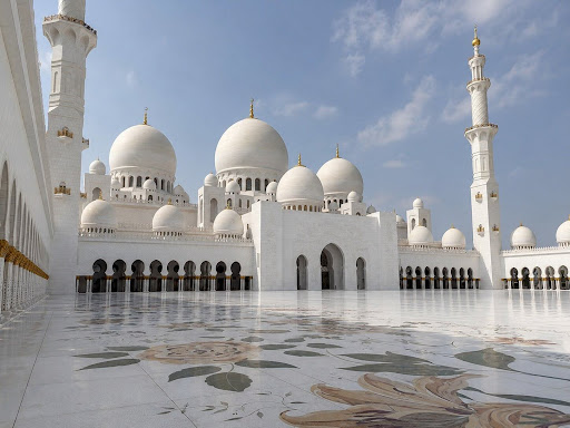 Things To Do In Abu Dhabi: The Ultimate Travel Guide
