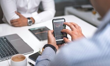 Fintech Is Transforming the Online Industry