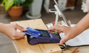 A 71-study review finds card payments push shoppers to spend more