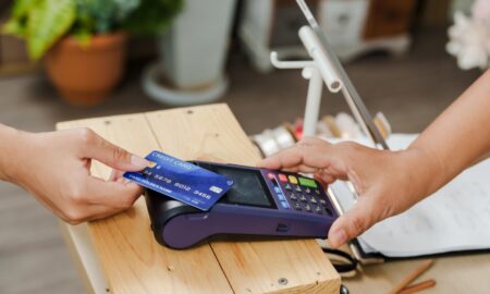 A 71-study review finds card payments push shoppers to spend more