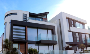luxury real estate 