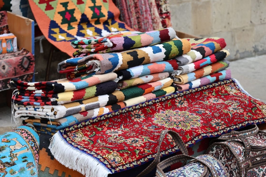 Oushak Rugs