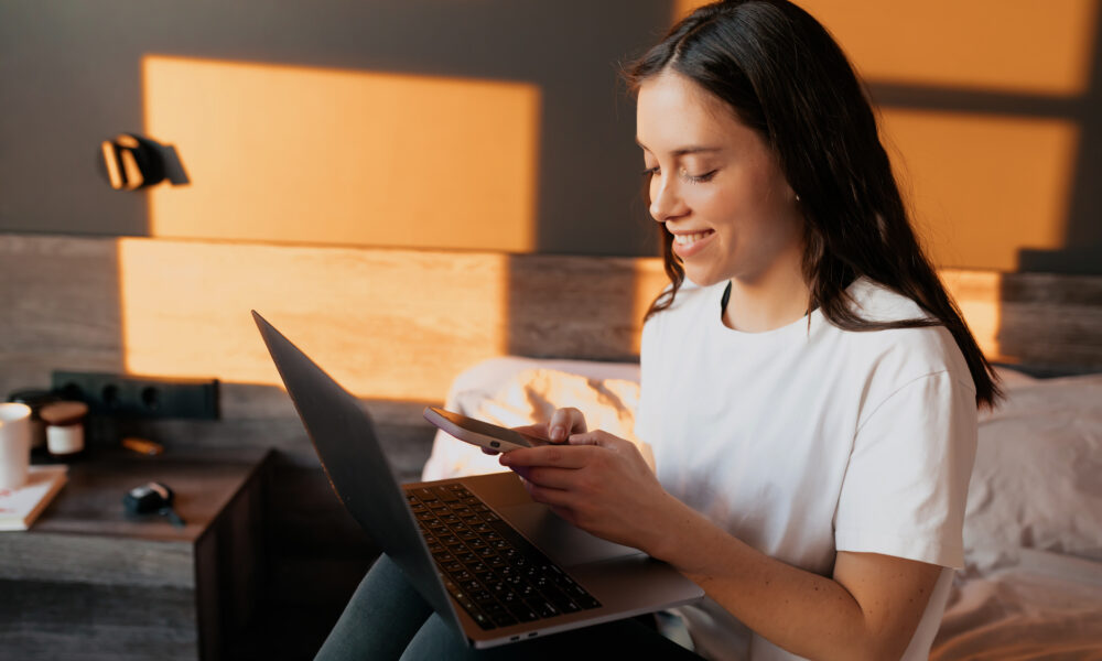 Best Rent Payment Reporting Service to Improve Credit: IdentityIQ vs LevelCredit