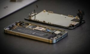 Broken Phone