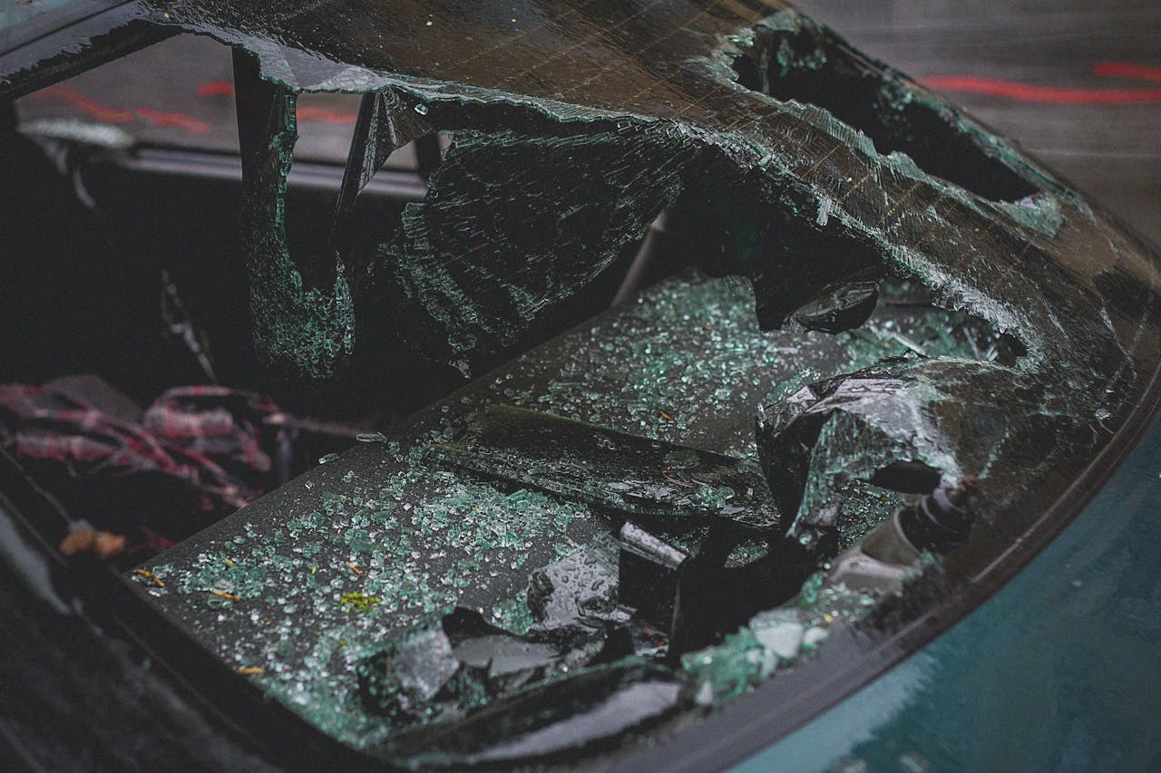 How Car Accident Lawyers Push Back Against Low Insurance Settlements