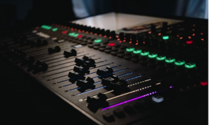 Top 7 AI Music Video Generators for Creators in 2026