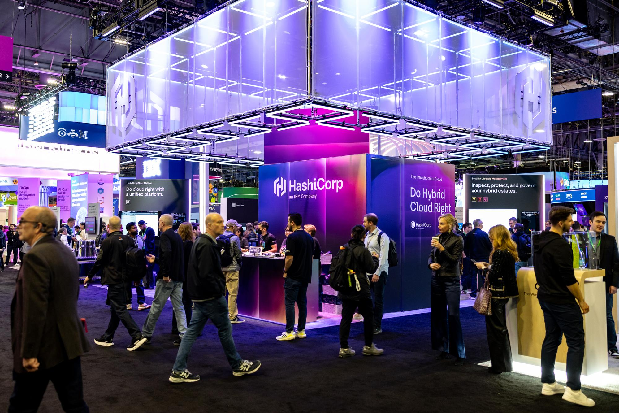 AWS Re:Invent 2025 - Image | wenhang