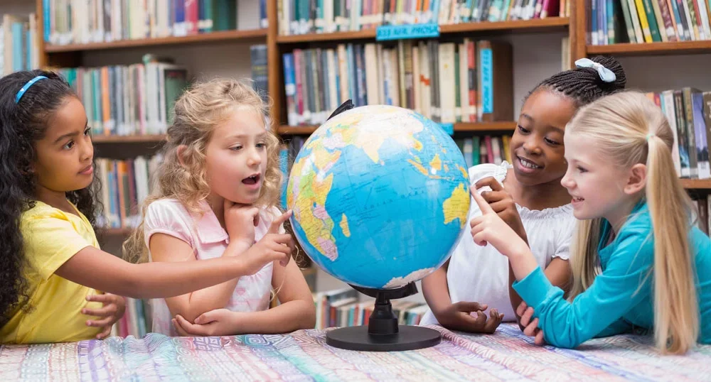 Moving Abroad With School Age Children? What UK Parents Need to Know About IGCSE